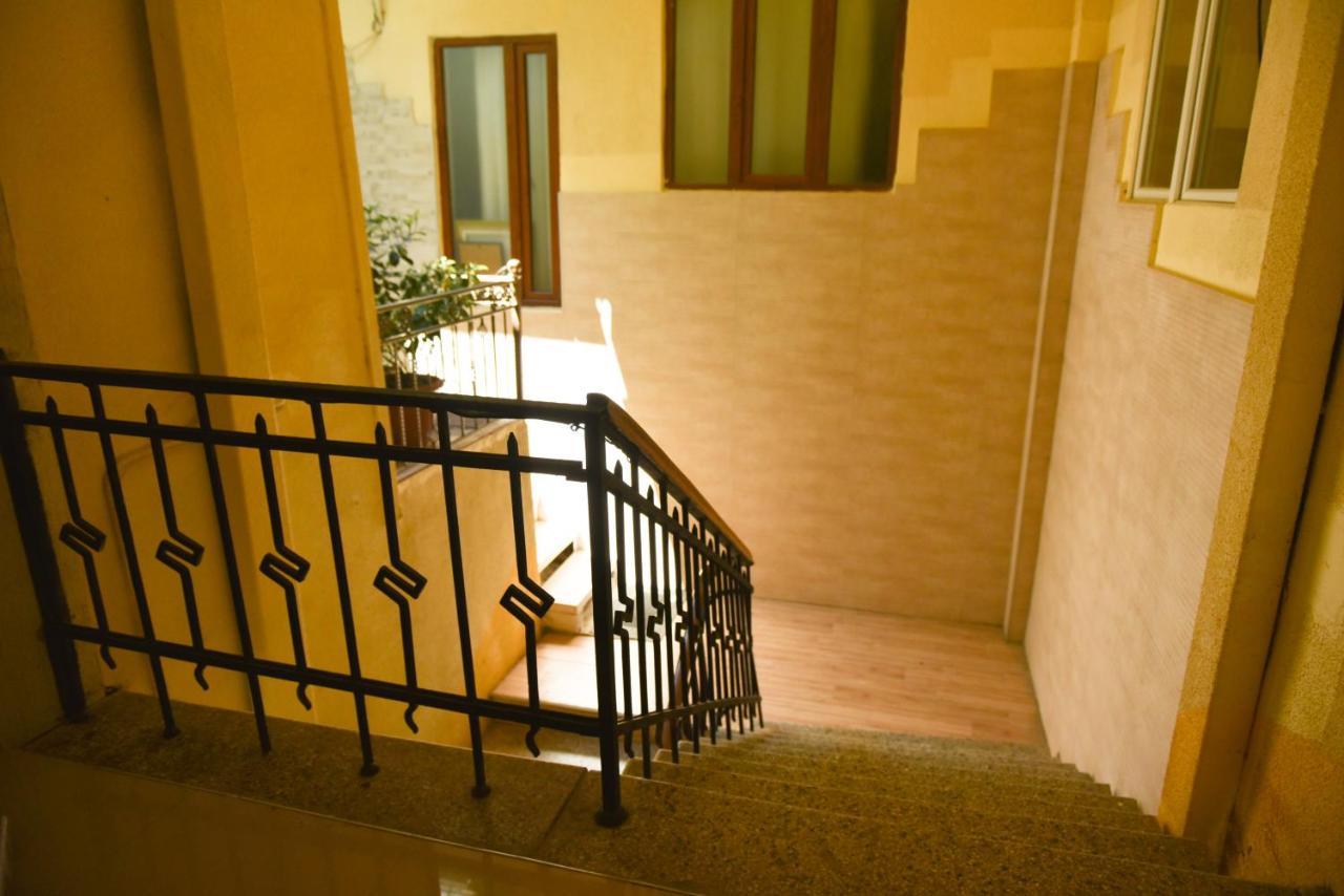 Apartment Elizabeth In Old Tiflis Exterior foto